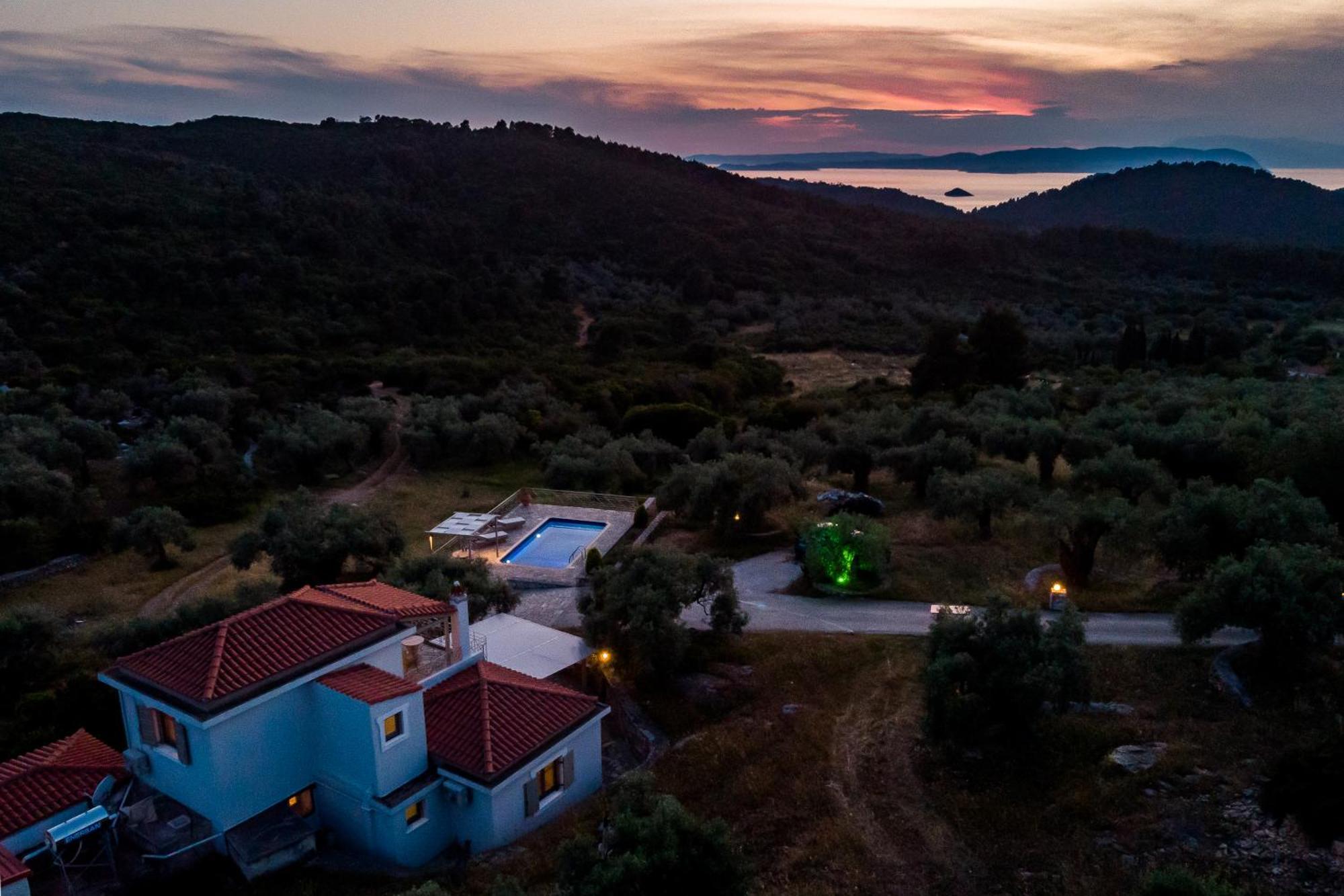 Villa Nektaria Alikias Exteriör bild